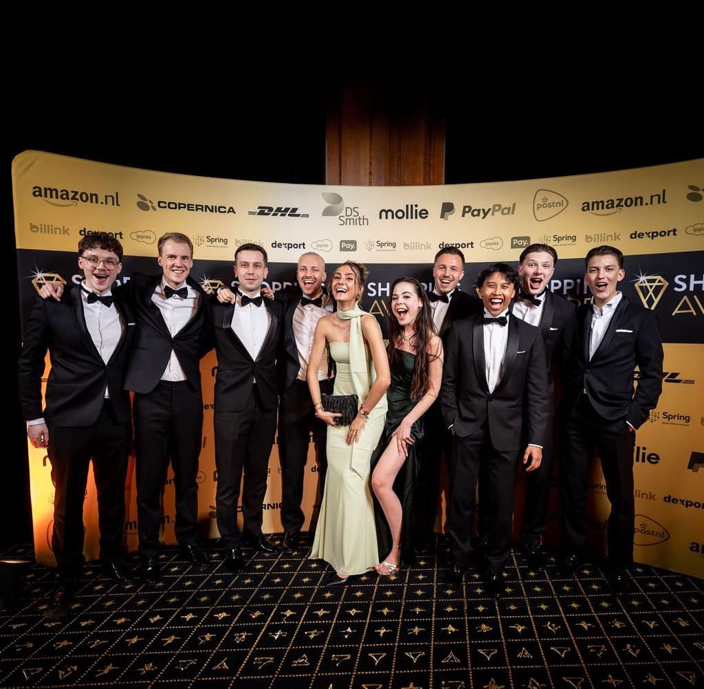 El equipo de BONO en los Shopping Awards 2025